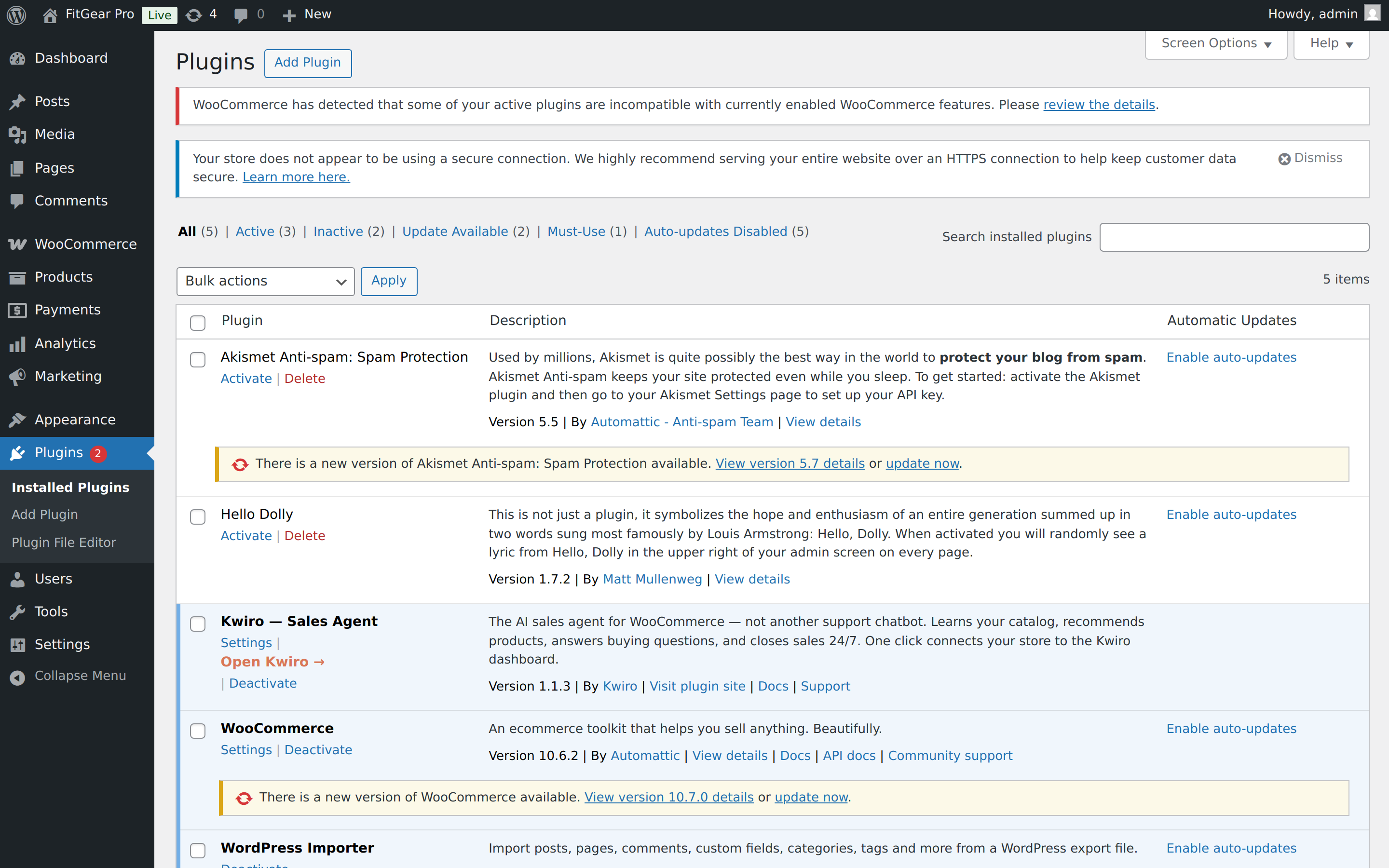 WordPress admin Plugins screen showing the Kwiro plugin installed and active.
